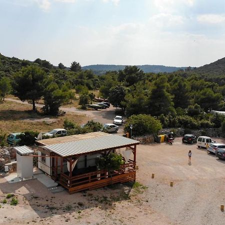 Mobile Home Tomic Tisno Dış mekan fotoğraf